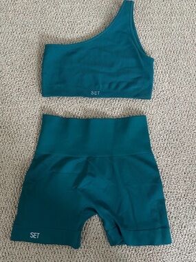 SET Active Teal One-Shoulder Crop Top